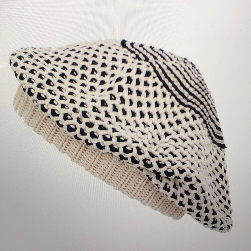 NWT Peter Grimm Vida Beret